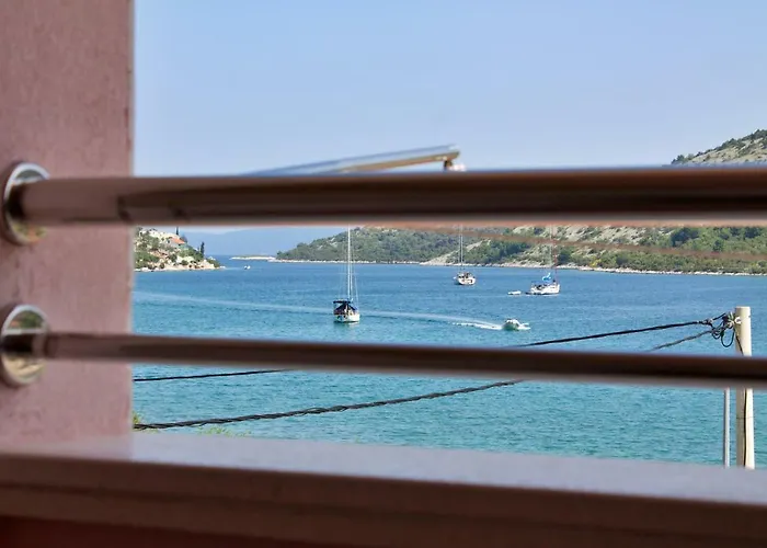 Kaktus Apartament Vinišće